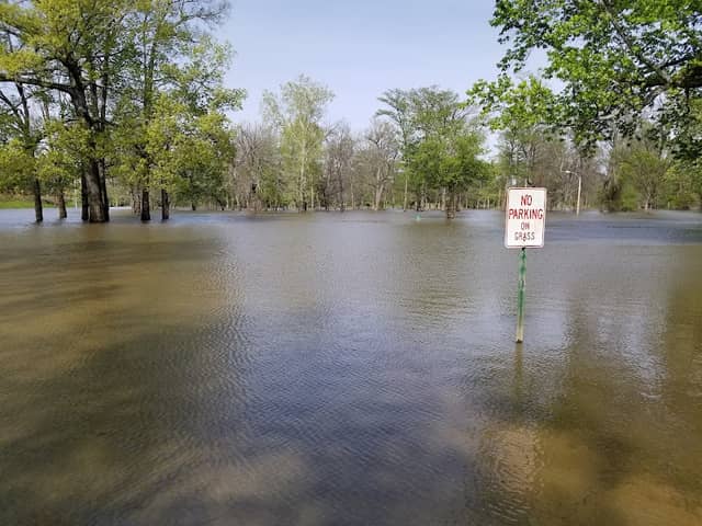Sandy Beach Park - Image 1