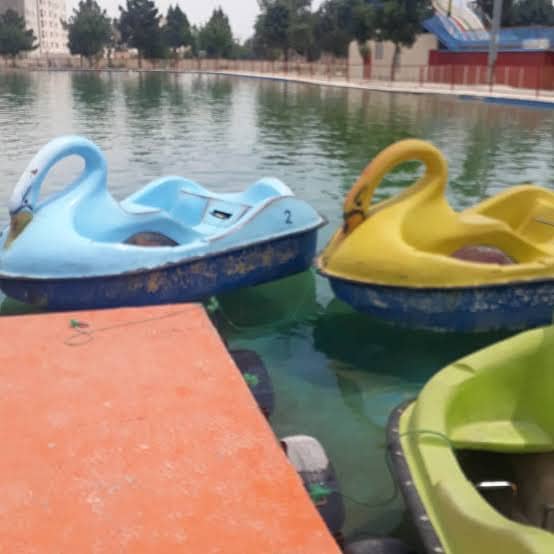 دریاچه بوستان آزادگان - Image 1