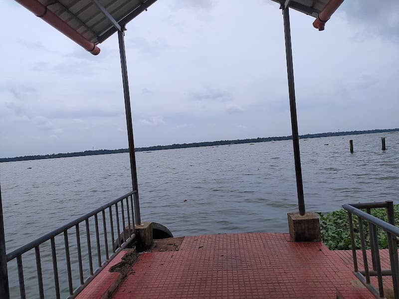 Palli boat jetty - Image 1
