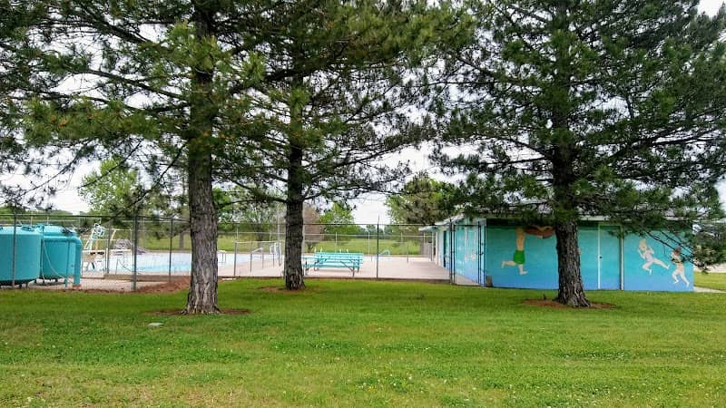 Towanda City Pool - Image 1
