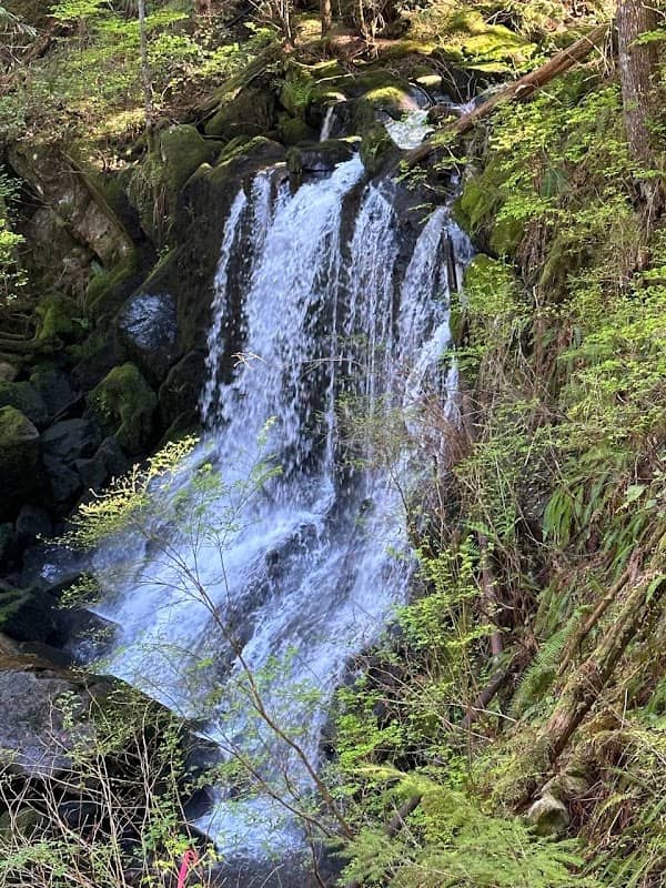 Iranbanoo Waterfall - Image 1
