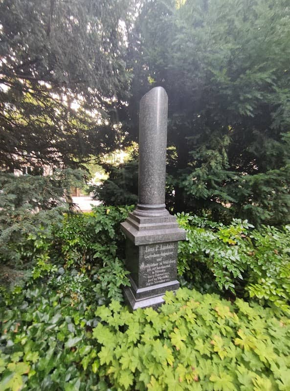 Lindahl-Denkmal - Image 2