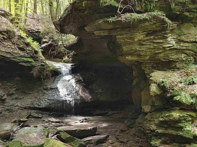 Raven Rocks - Image 1