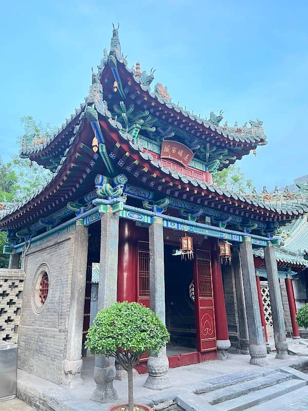 Zhengzhou Beida Mosque (East Gate) - Image 1