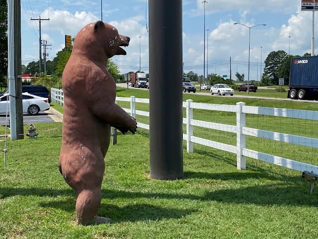 Wendy’s Big Bear Statue - Image 1