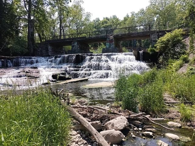Papermill Park - Image 2