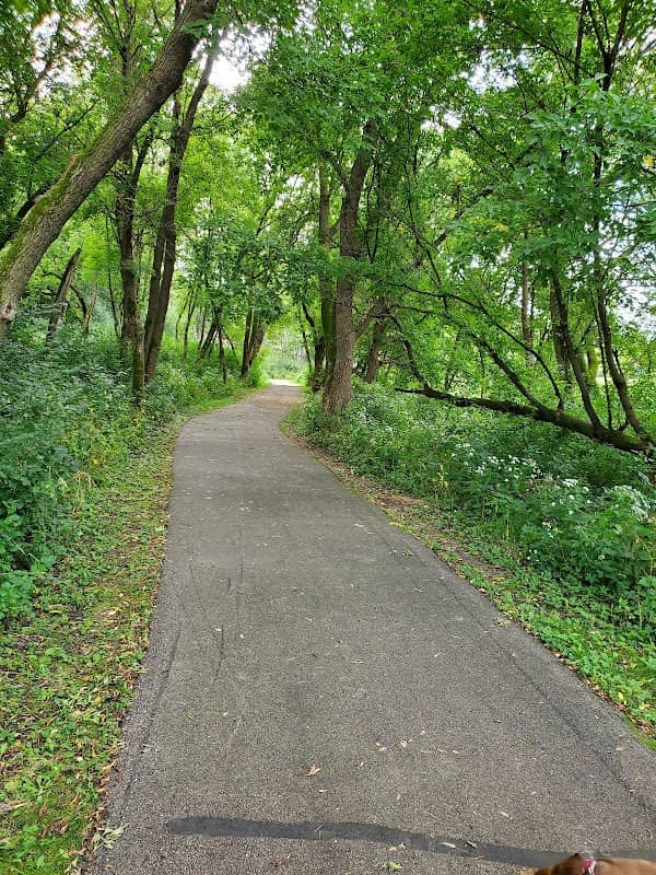 Meadow View Park - Image 1