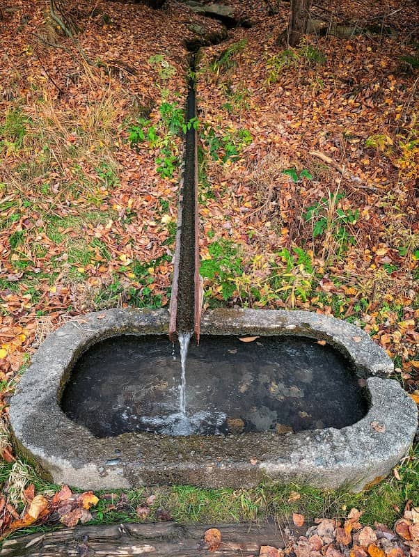 Salome's Tub - Image 1