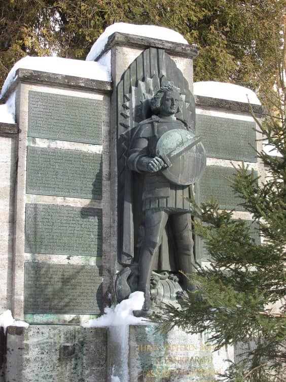 Kriegerdenkmal - Image 1