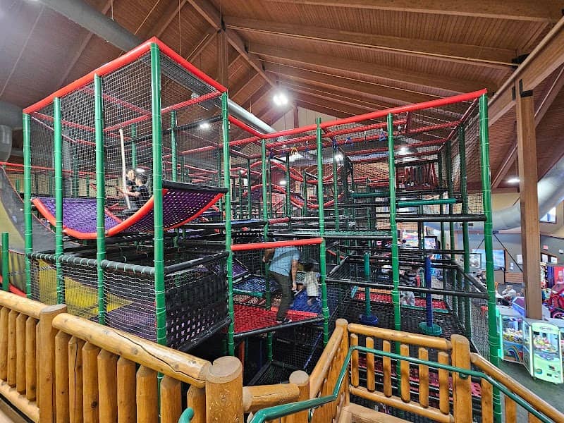 Timberland Playhouse - Image 1