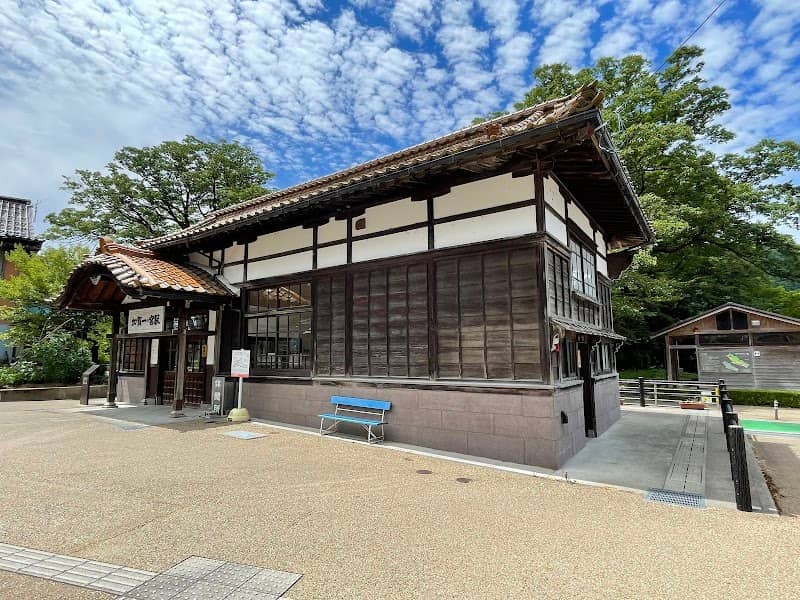 旧加賀一の宮駅 - Image 1