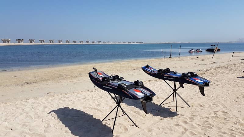 Lama Beach Club - Image 1