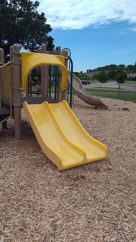 Middleton Ridge Park - Image 1