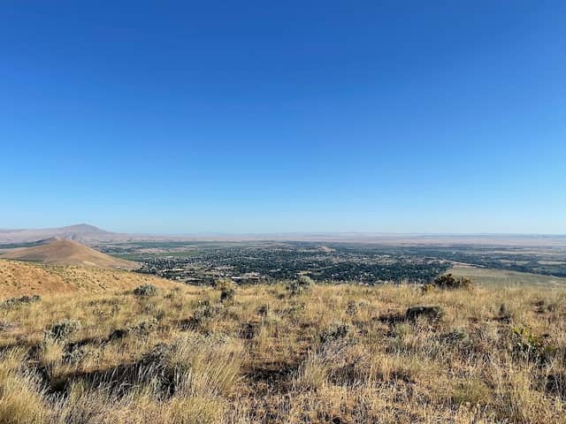 Trailhead Park - Image 1