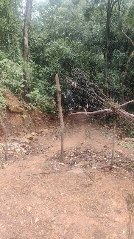 Jharkuni waterfalls - Image 2