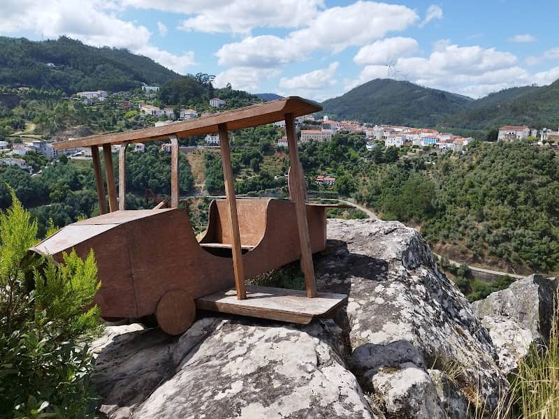 Miradouro do avião - Image 1