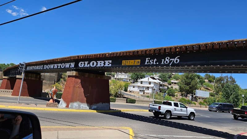 Globe Statue - Image 1