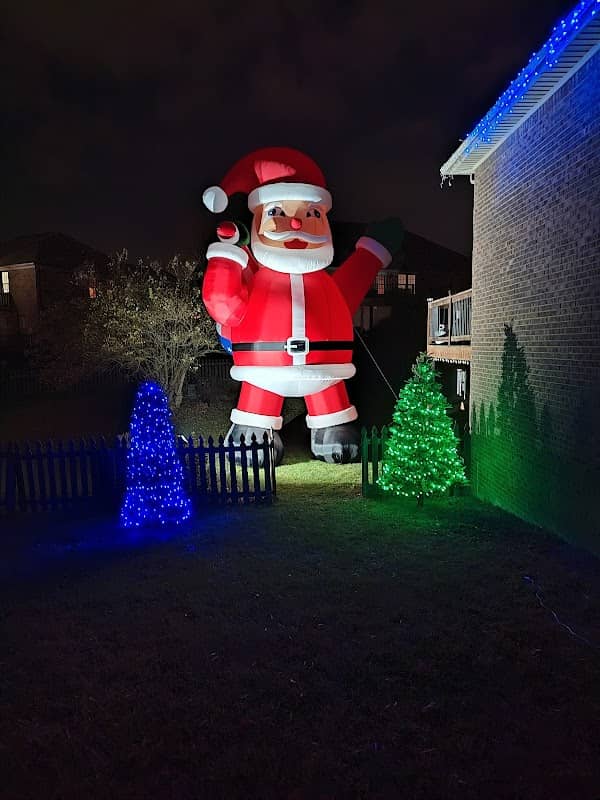 Lights on Park Lakes - Image 1