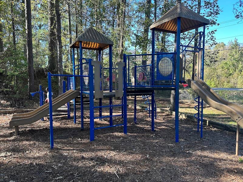 Dogwood Park - Image 1
