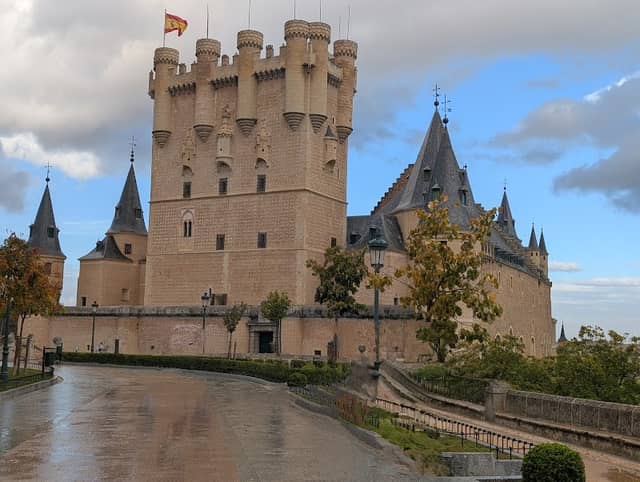 Alcázar de Segovia Tickets office - Image 1