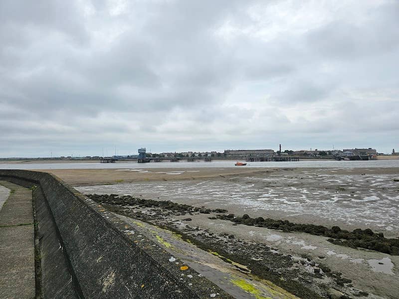Prince Philip Riverside Walk - Image 2