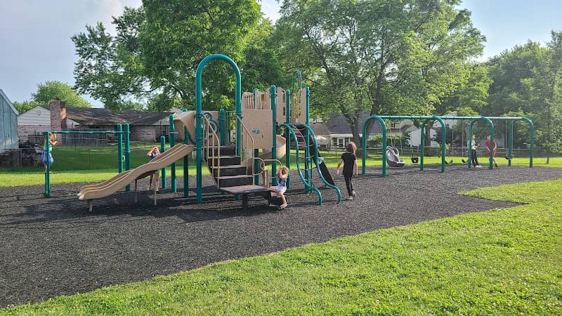 Community Park - Image 2