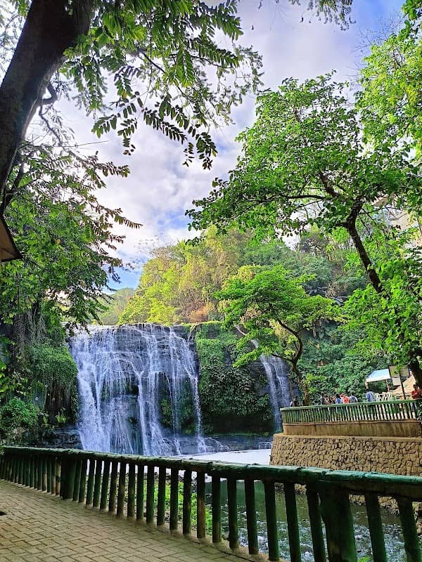 Hinulugang Taktak - Image 2
