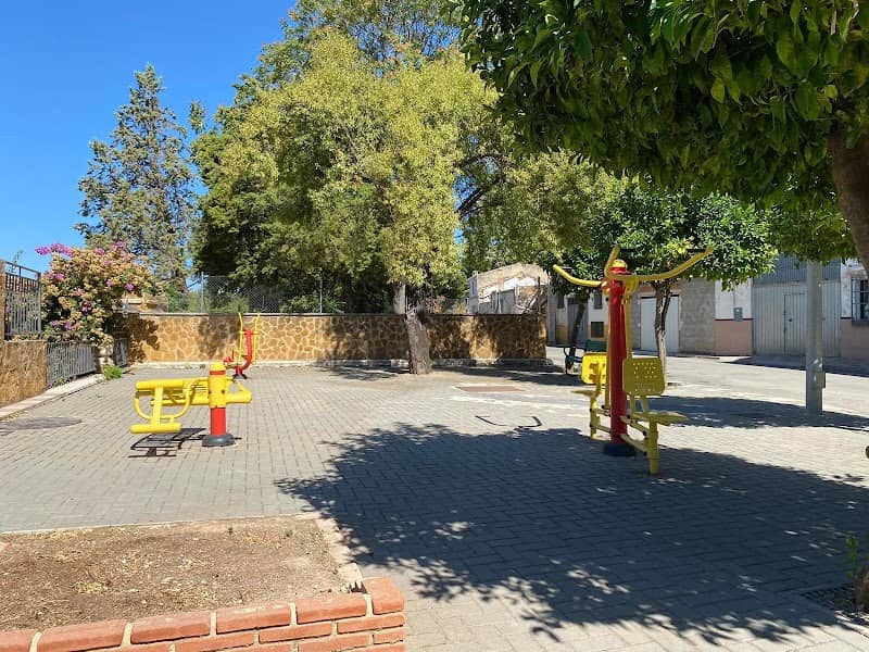 Personas Mayores Park - Image 1