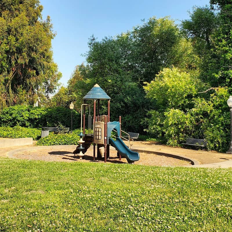 San Leandro Creek Park - Image 1