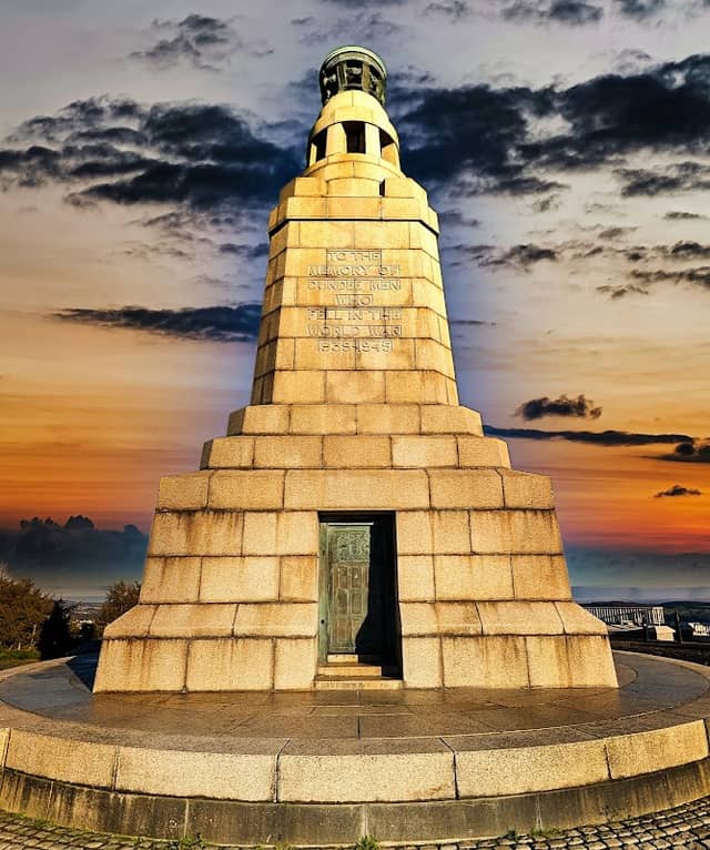 Dundee Law - Image 3