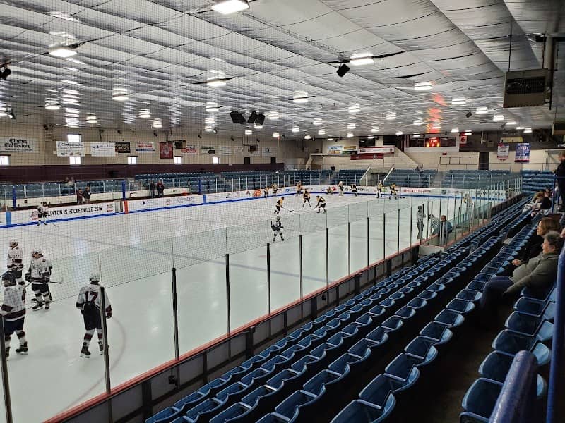 Clinton Arena - Image 2