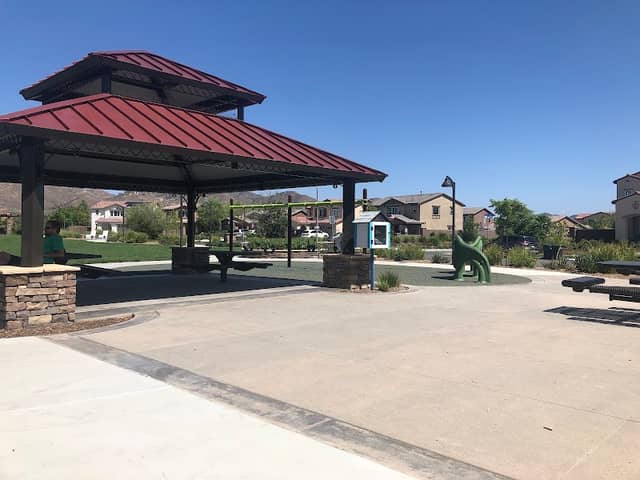 Sunset park - Image 2
