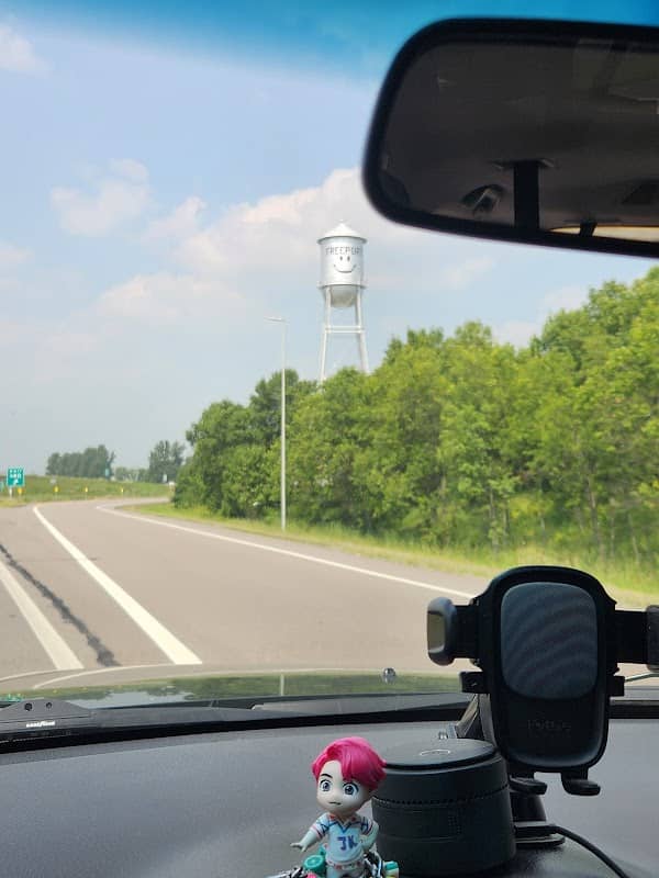 Freeport Water Tower - Image 2