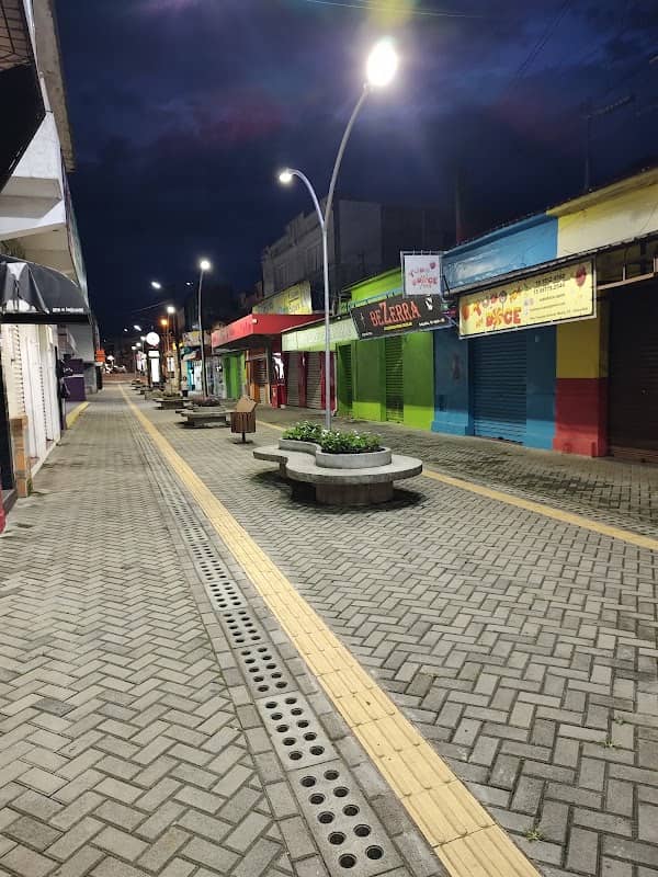Calçadão da Quinze - Image 1