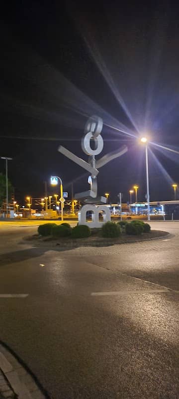 Statue "Buchloe" - Image 1