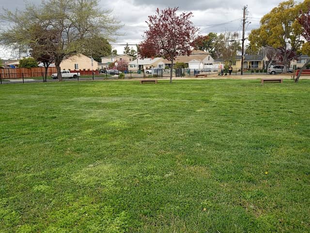 Schafer Park - Image 1