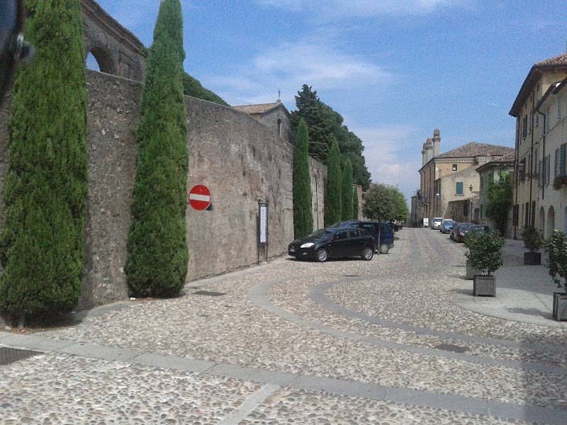 Cimitero di Volta Mantovana - Image 1
