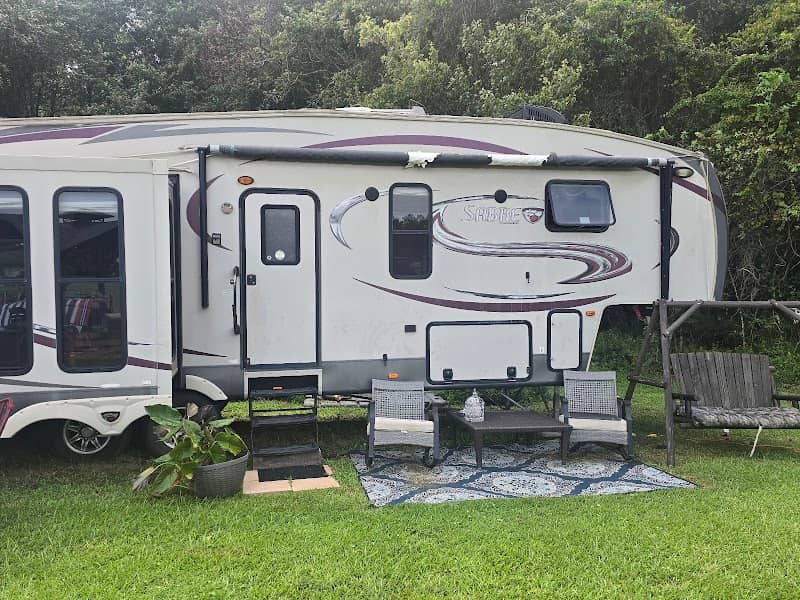 Eagles Nest Resort and RV parking - Image 2