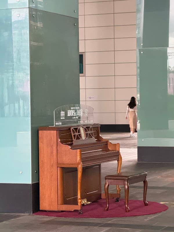 피아노 서울 public piano seoul - Image 1