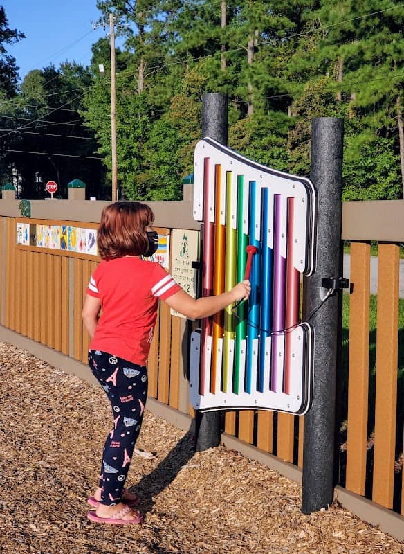 Kidsville Playground - Image 2