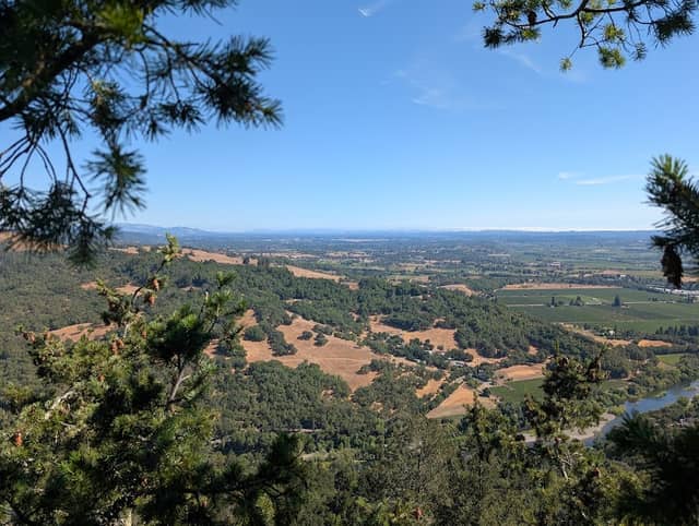Fitch Mountain Park & Open Space Preserve Trailhead - Image 1