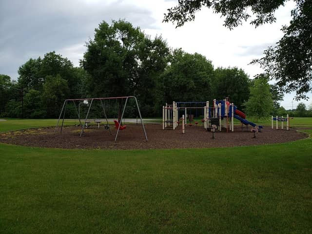 Twin Oaks Park - Image 2