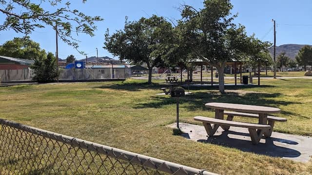 Cottonwood park - Image 2