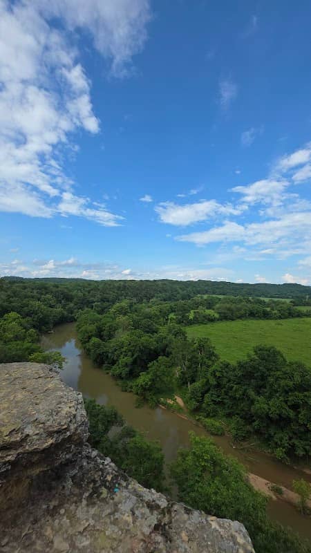 Bluff trail viewpoint - Image 1