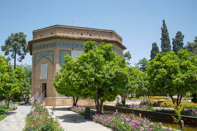 Pars Museum - Image 1