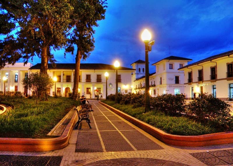 Parque Caldas - Image 2