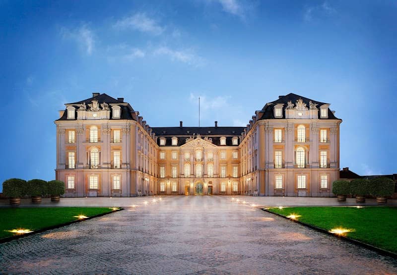 Brühl Castle - Image 1