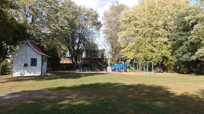 Joseph-Paré Park - Image 2