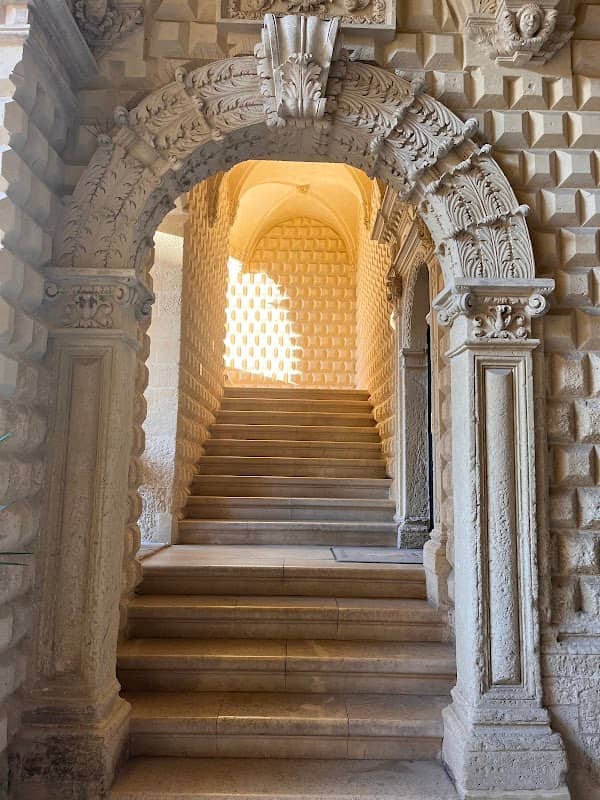 Palazzo Loffredo Adorno - Image 1