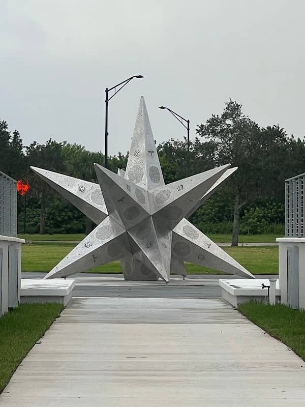 Stars & Stripes Park - Image 1